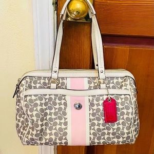 Coach Signature Chelsea heritage tote